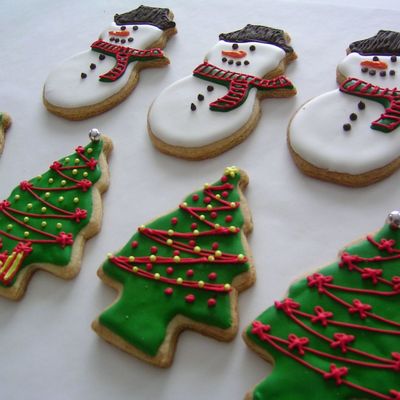 Snowmen And Christmas Trees
