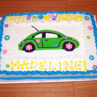 Volkswagon Bug Cake With Dasies