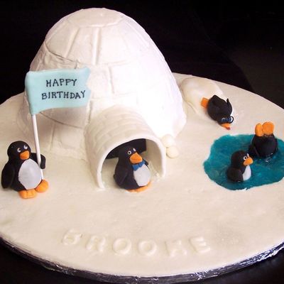 Penguin Cake
