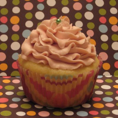 Lemon Cupcake W/rasberry Buttercream