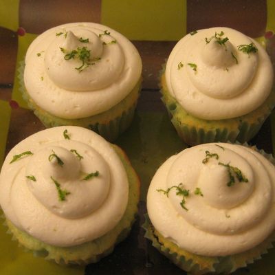 Key Lime Coconut Cupcake W/white Choc. Lime Bc