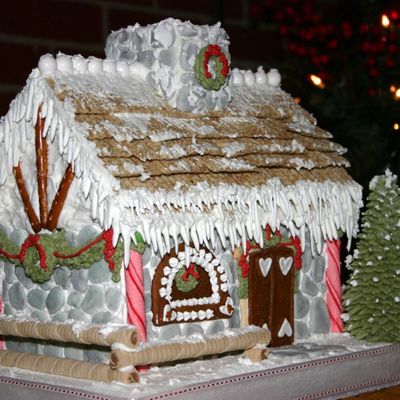 Gingerbread House Ode To Montana