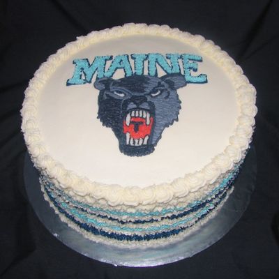 Maine Black Bears Cake