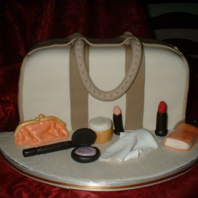 Handbag Cake
