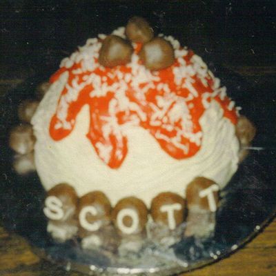 Spaghetti & Meatballs Birthday Cake