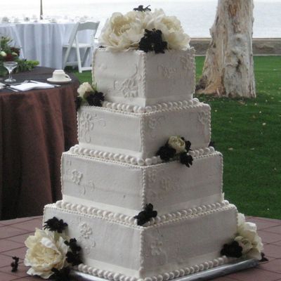 Square Wedding Cake