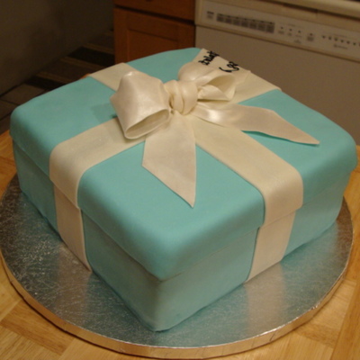 Tiffanys Box Cake