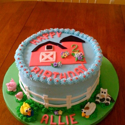Girlie Barnyard Cake