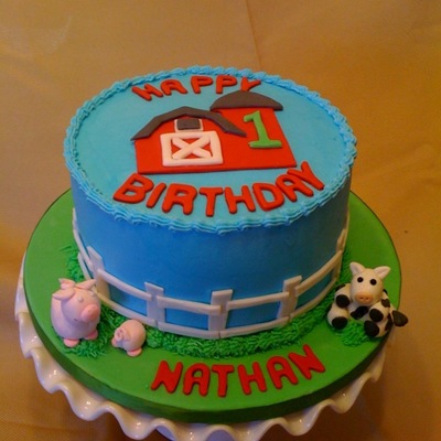Barnyard Cake