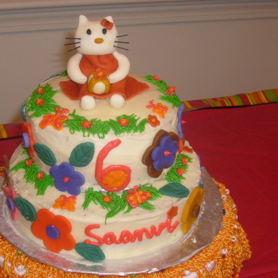 Hello Kitty Cake