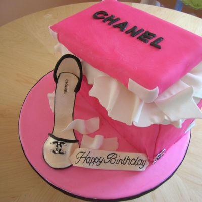 Chanel Shoe And Shoe Box Cake