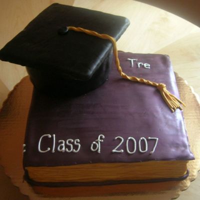 Graduation Cap And Book Cake