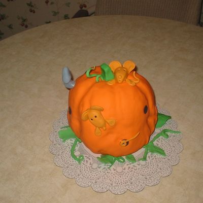 Pumpkin Mouse House