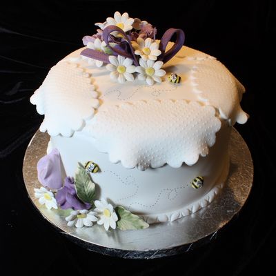 White Fondant With Gumpaste Flowers