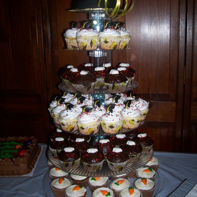 Graduation Cupcake Tree