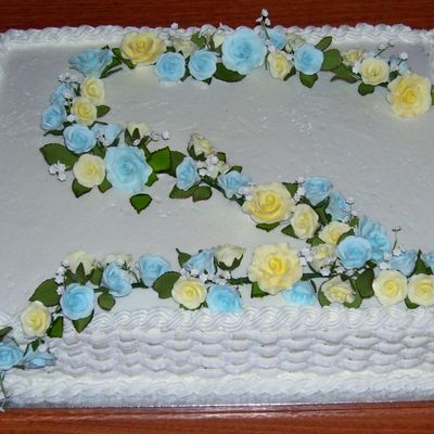 Another Unconventional Wedding Cake