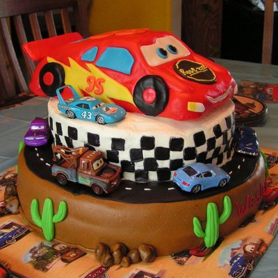 Cars Movie Cake