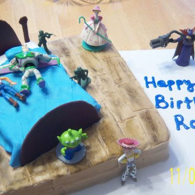 Toy Story Cake