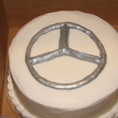 Mercedes Emblem Cake