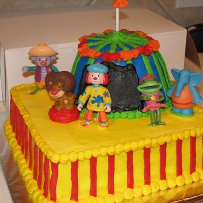 Jojo Circus Cake