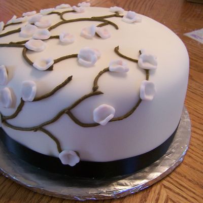 Cherry Blossom Cake (Small)