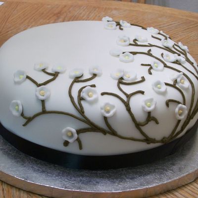 Cherry Blossom Cake (Large)