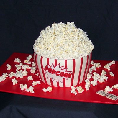 Popcorn Cake