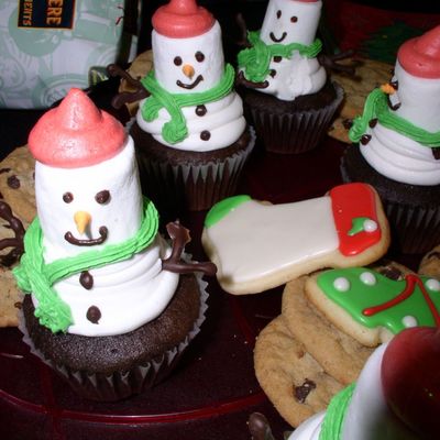 Christmas Snowman Cupcakes