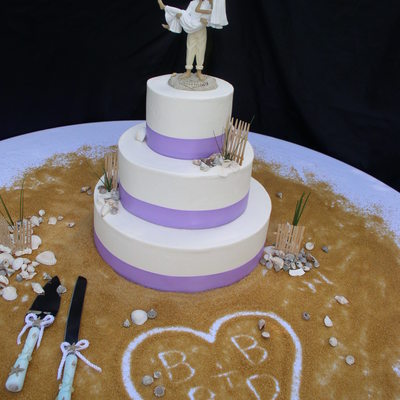 Beecham's Beach Wedding Cake