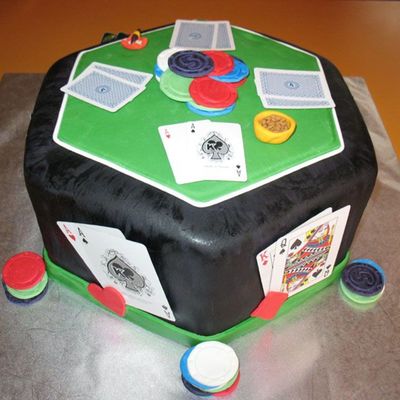 Poker Cake