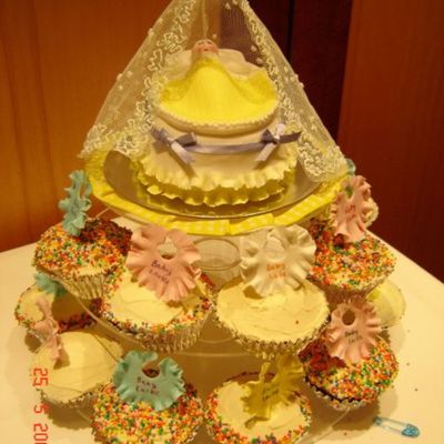 Baby Shower Cup Cakes