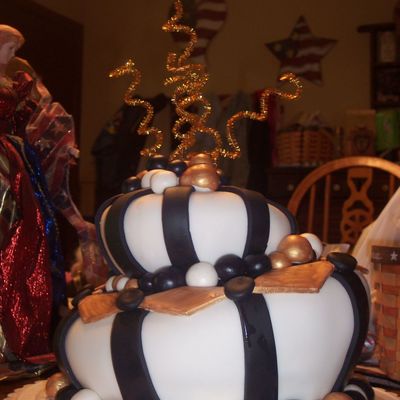 Topsy Turvy Graduation Cake