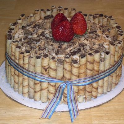 Pirouline Cookie Cake