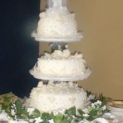 Jim & Jaynes Wedding Cake