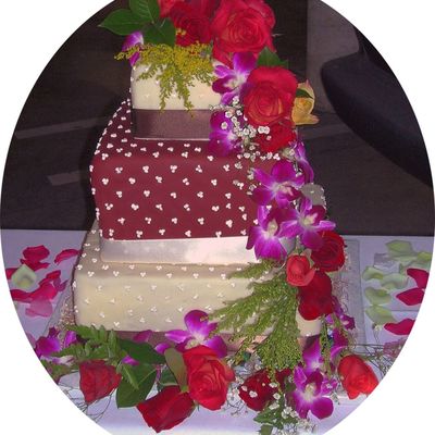 3 Tier Square Fondant Wedding Cake