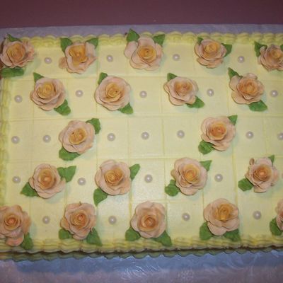 Roses And Pearls