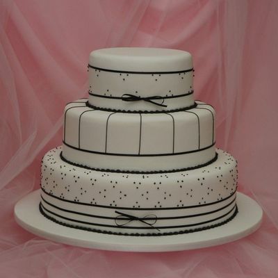 Black And White Wedding Cake
