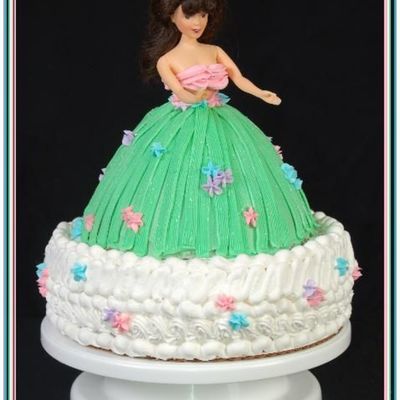 Luau Girl Cake