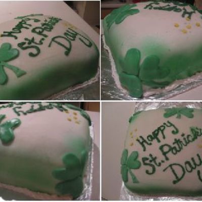 My First Cake Using Fondant