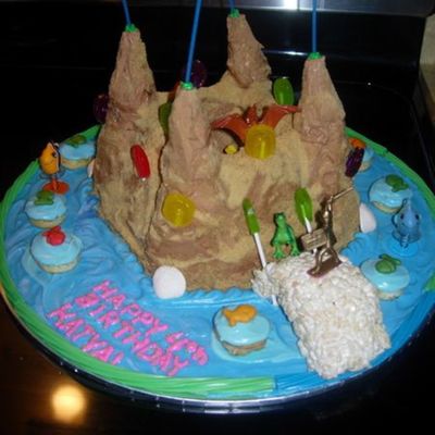 Sandcastle Cake