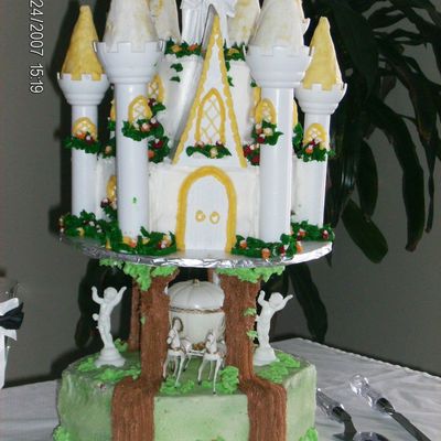 Wedding Castle Cake