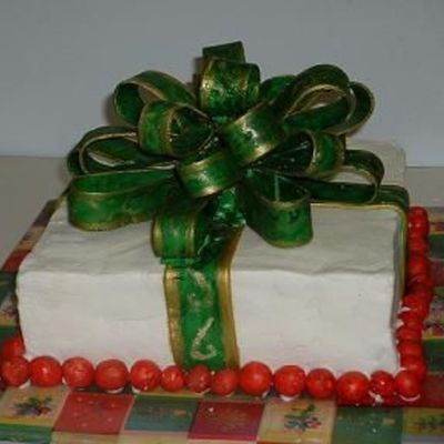 Christmas Package Cake