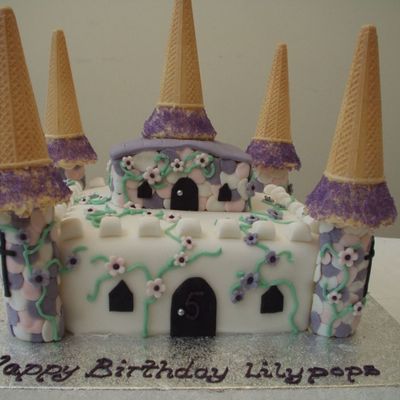Fairy-Tale Castle 3