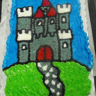 Magic Tree House Castle Cupcake Cake