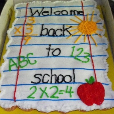 Back To School Cupcake Cake