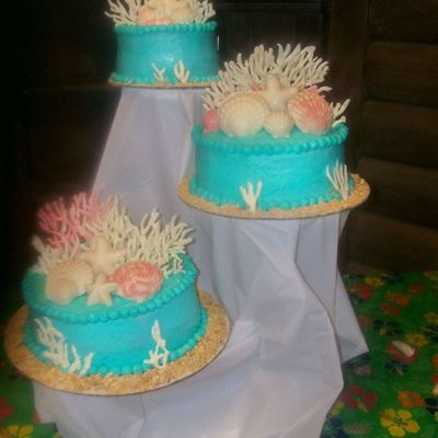 Cara's Sweet Sixteen Luau Cake