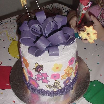 Danni Cake Side View