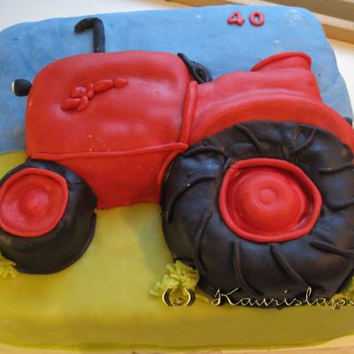 Tractor Cake