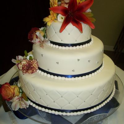 Silver-Beaded Fondant Wedding Cake