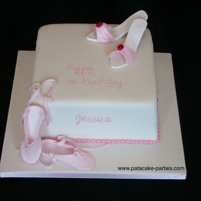 Shoes Cake